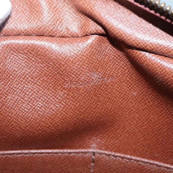 LOUIS VUITTON Monogram Compiegne 28 Clutch Bag - Picture 13 of 16